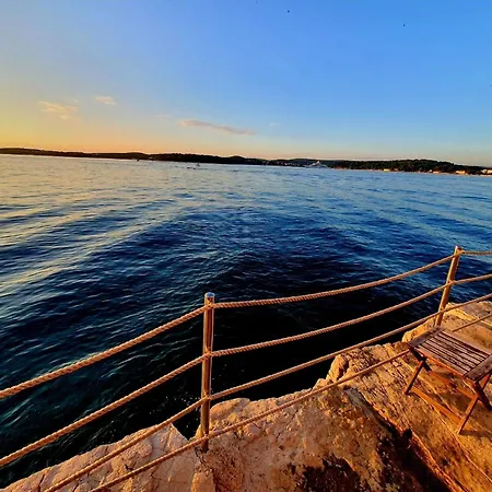 In Mit Terrasse Und Meerblick * Rovinj